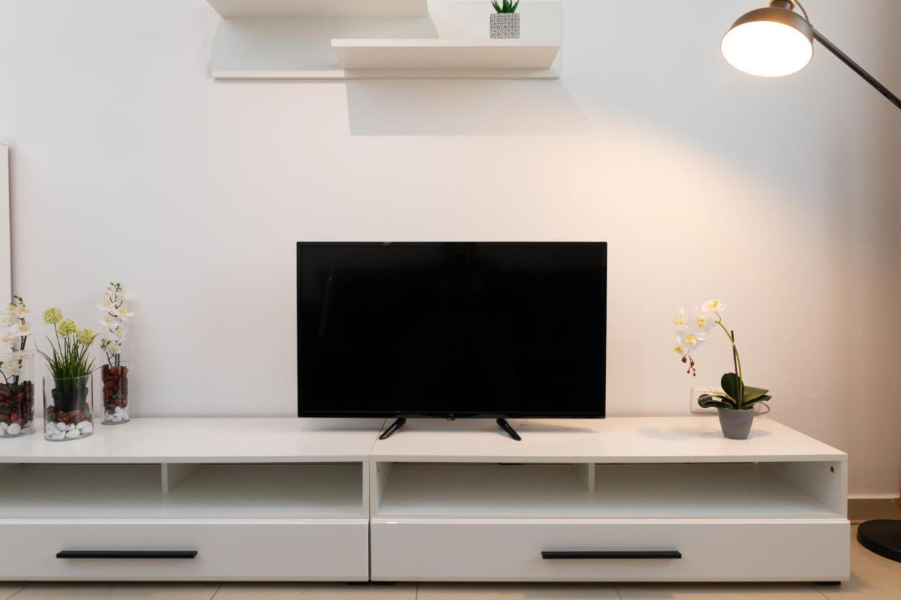 Nobel: Premium Two-Room Apartment In Bucharest'S City Center! Exterior photo